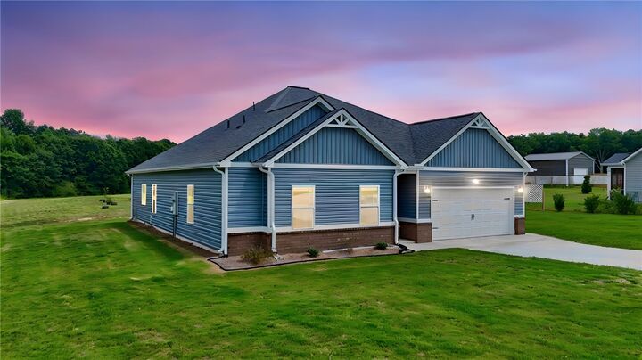 Property Photo: 300 Clinkscales Road SC 29624