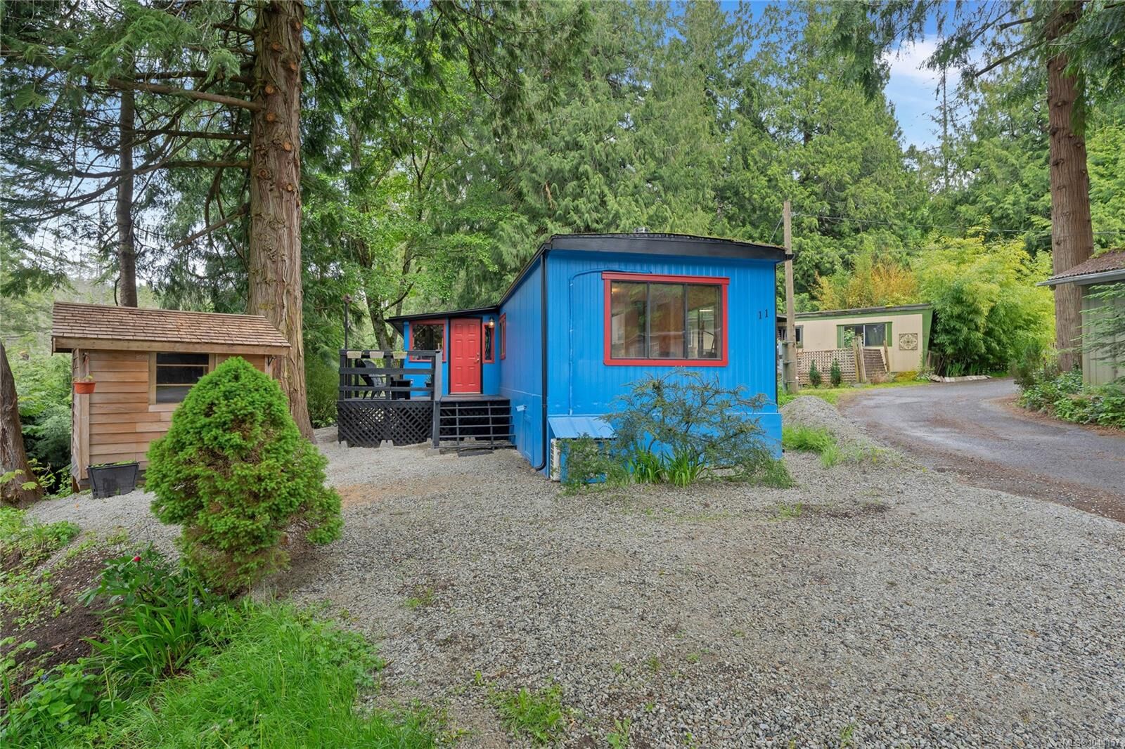 Property Photo:  104 Horel Rd W #11  BC V8K 2A3 