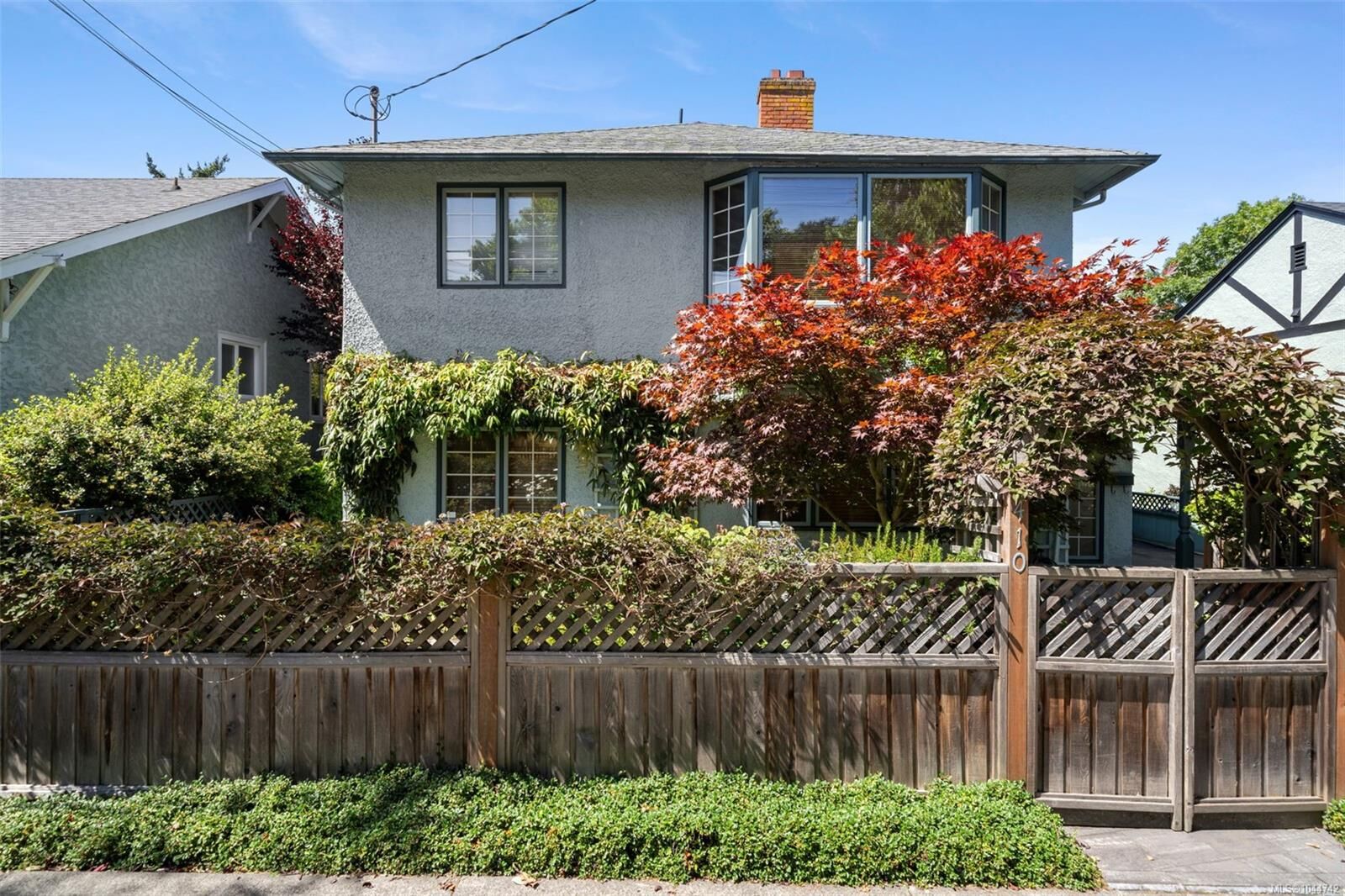 Property Photo: 410 Government St BC V8V 2L5