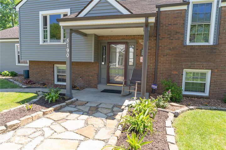 Property Photo:  5190 Windy Hill  PA 15044 