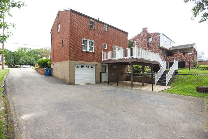 Property Photo:  263 Great Smokey Dr  PA 15239 
