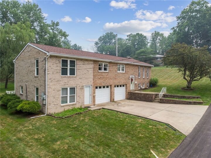 Property Photo: 1148 Harvard Rd PA 15146