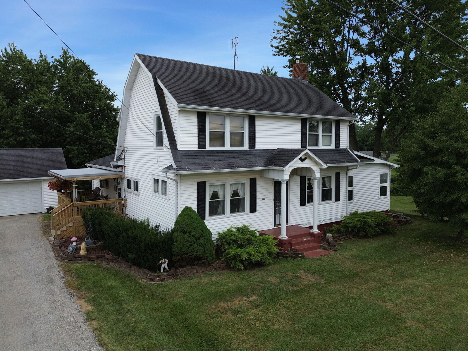 Property Photo: 9480 Foundry Road OH 43319