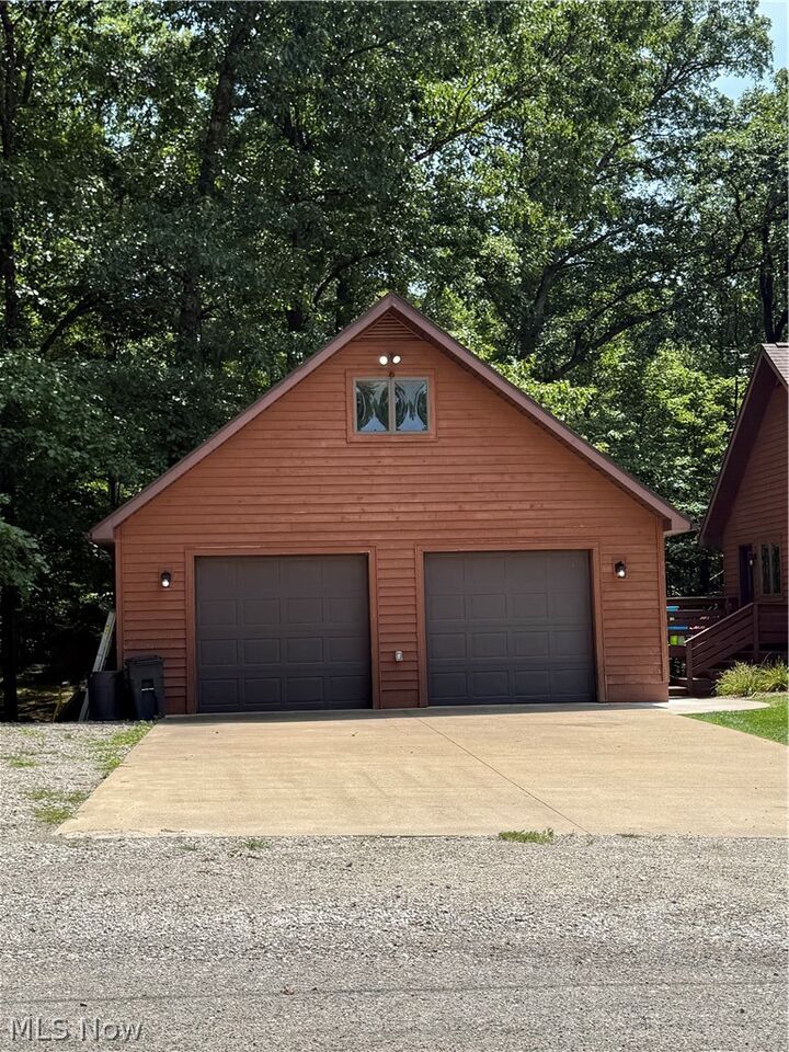 Property Photo: 85 Knob Court OH 45784