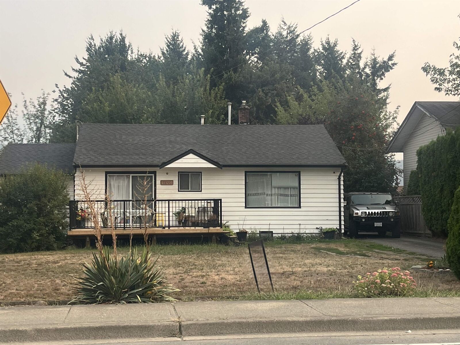 Property Photo:  46440 Stevenson Road  BC V2R 4M2 