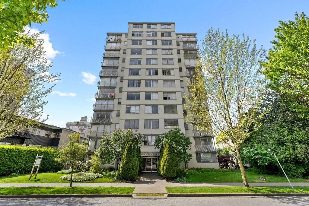 Property Photo: 1250 Burnaby Street 203 BC V6E 1P5
