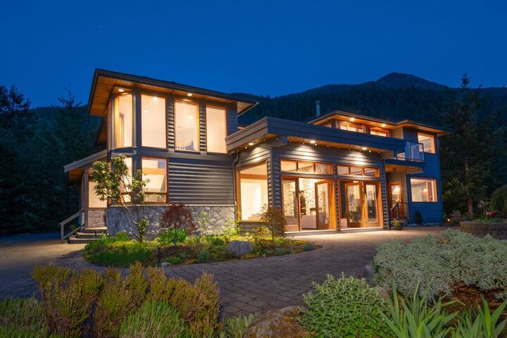 182 Furry Creek Drive — photo 1