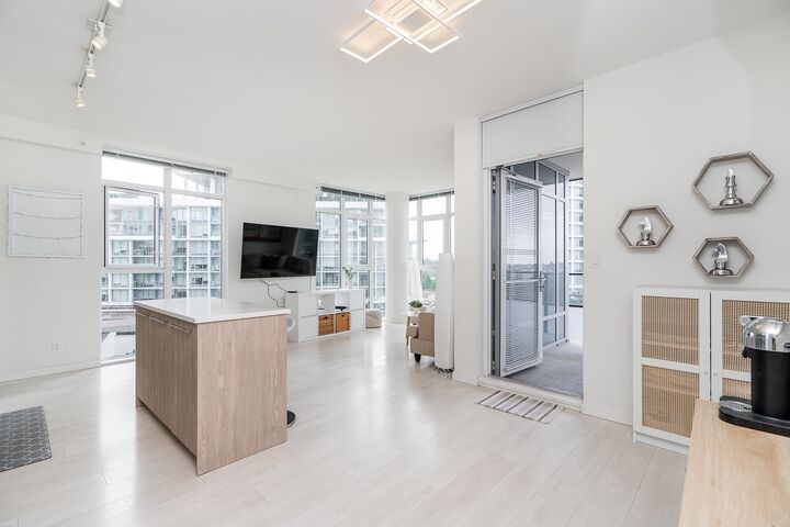 Property Photo: 691 North Road 601 BC V3J 0H9