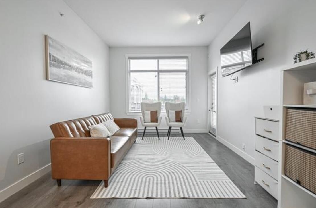 Property Photo: 20696 Eastleigh Crescent 503 BC V3A 0M3
