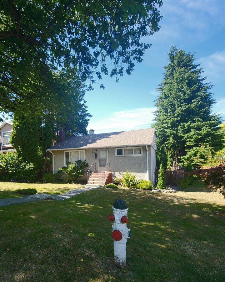 Property Photo: 6291 Dickens Street BC V5H 1W6
