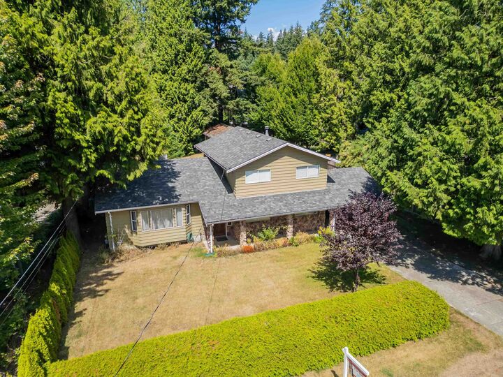 Property Photo: 12765 22 Avenue BC V4A 2B9
