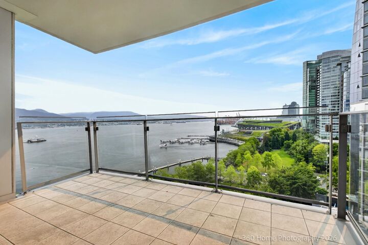 Property Photo: 1281 W Cordova Street 1402 BC V6C 3R5