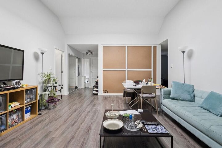 Property Photo: 444 W 49th Avenue 311 BC V5Y 3V4