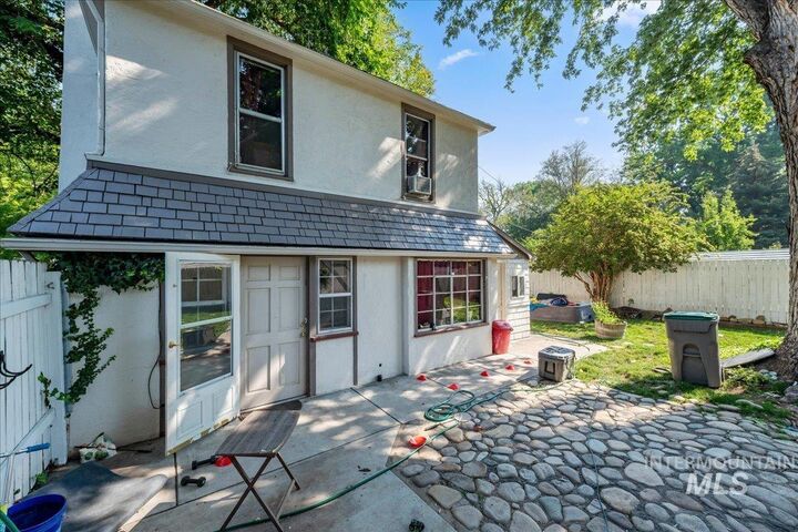 Property Photo:  1206 S Owyhee St.  ID 83705 