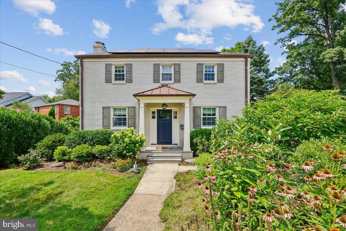 Property Photo: 4919 26th Street N VA 22207