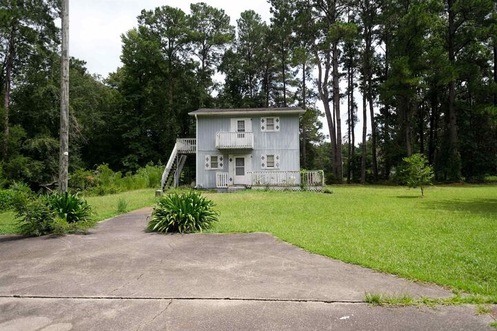 Property Photo: 7060 Horseshoe Circle SC 29527