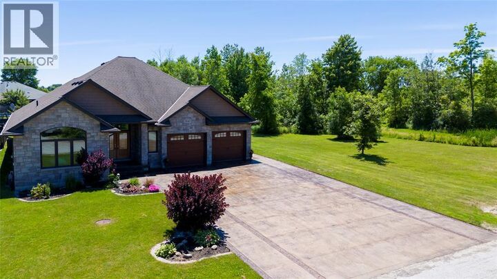 Property Photo: 3849 Ferne Avenue ON N0N 1E0