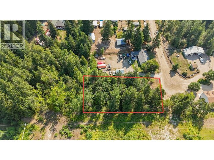 Property Photo:  4981 5 Avenue Southwest  BC V1E 2Y9 