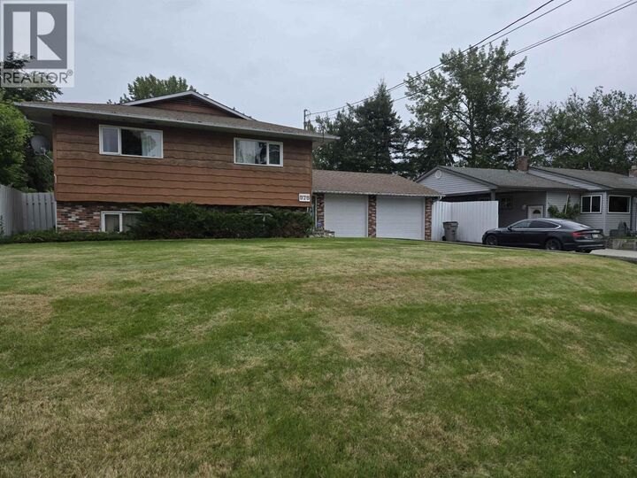Property Photo: 575 Harcourt Avenue BC V2J 1S2