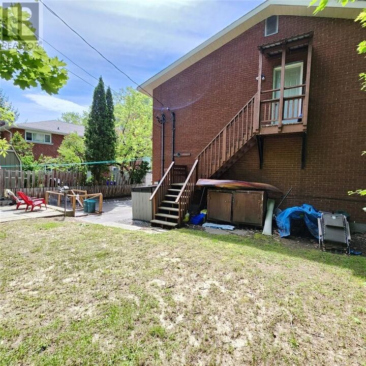 Property Photo:  50 Albany Street  ON P3C 2Z5 