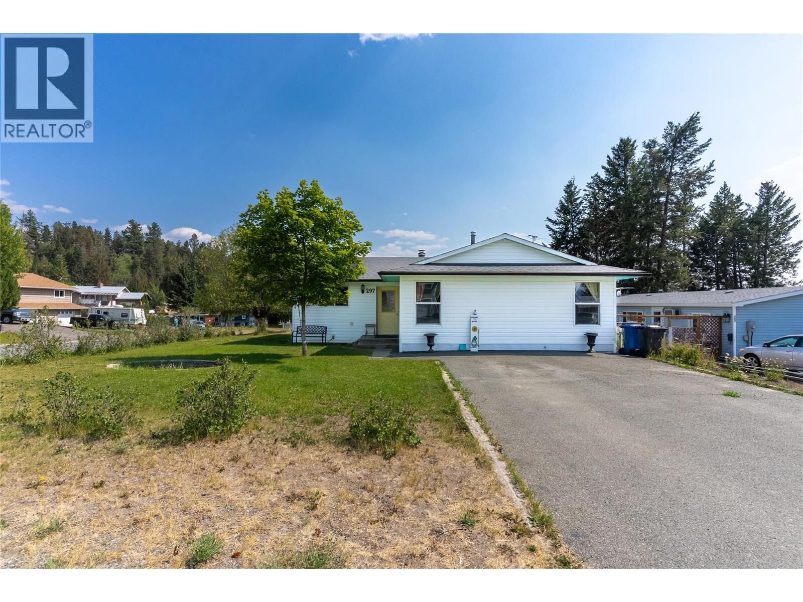 Property Photo:  297 Chestnut Court  BC V0K 1W0 