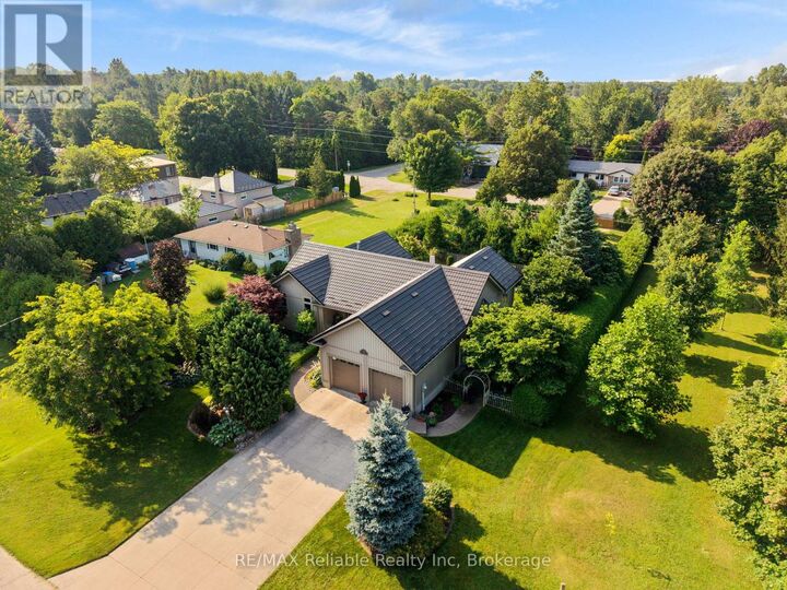 54 Victoria Street — photo 1