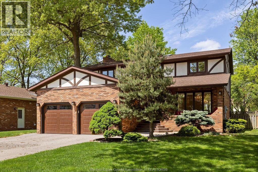 Property Photo:  534 Michael Crescent  ON N9J 3A3 