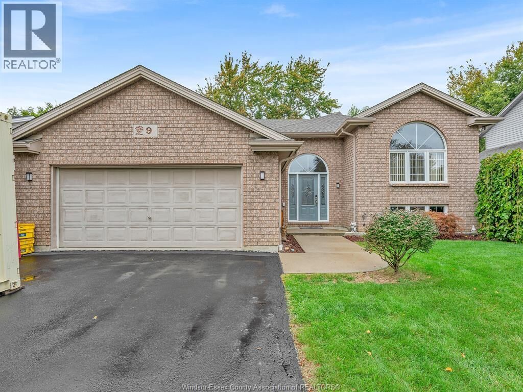Property Photo: 9 Lyle Street ON N0R 1B0