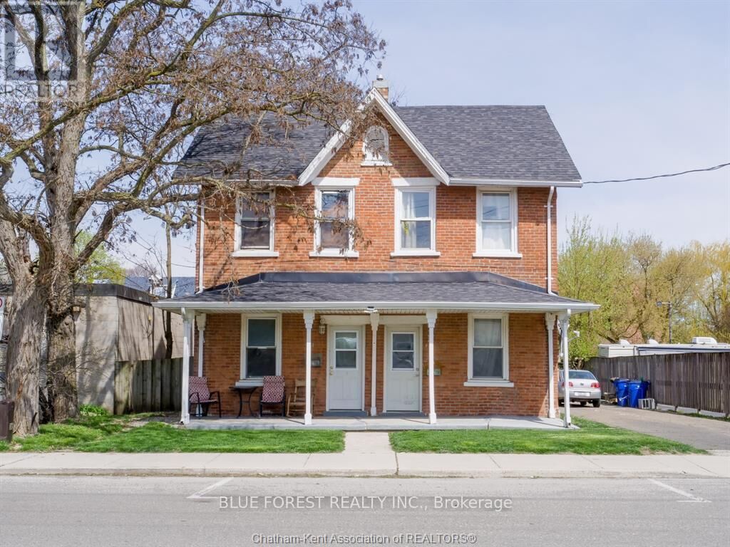 Property Photo:  41 Adelaide Street South  ON N7M 4R1 