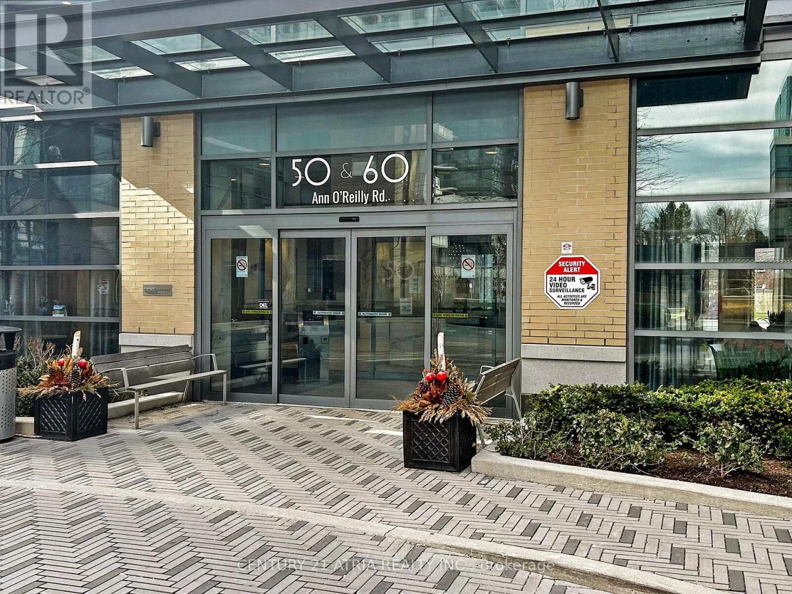 Property Photo: 50 Ann O' Reilly Road 226 ON M2J 0C9