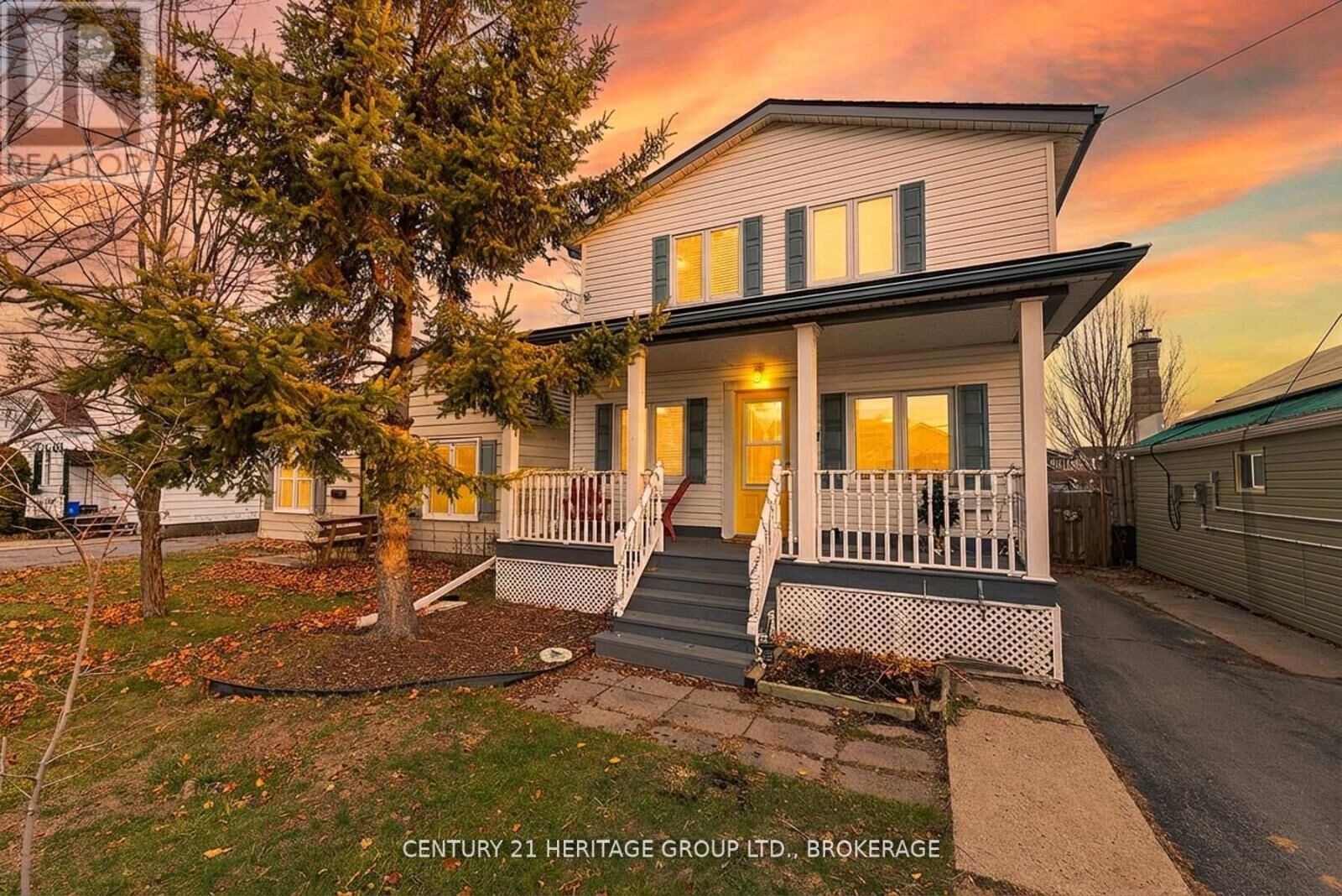 Property Photo: 761 Victoria Street ON K7K 4S9