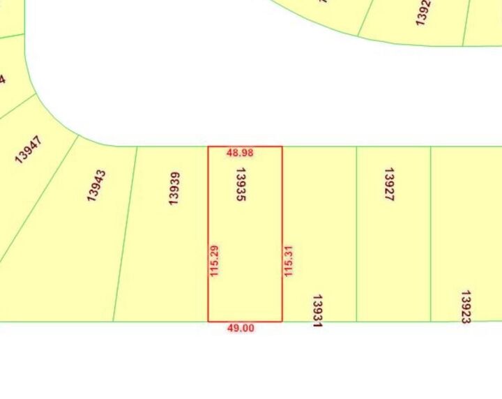 Property Photo:  13935 107A Avenue NW  AB T5M 2A8 