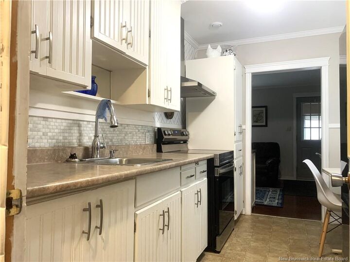 Photo de la propriété:  330 Clark Street  NB E3A 2X2 