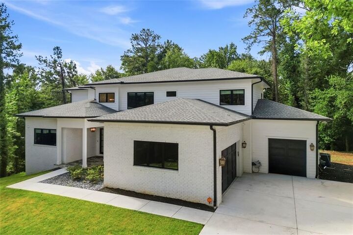 Property Photo: 1200 Moores Mill Road NW GA 30327