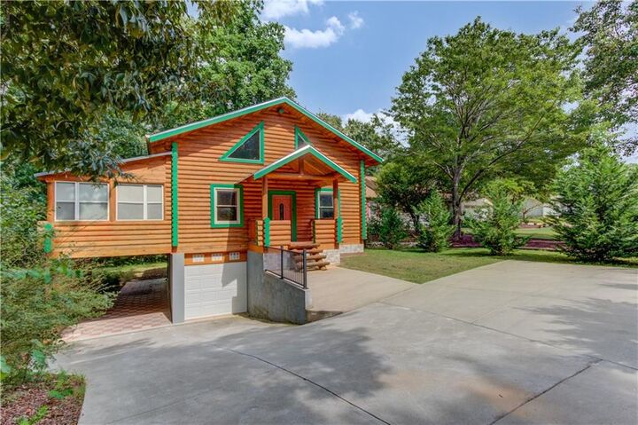 Property Photo:  3938 Pointe N  GA 30506 