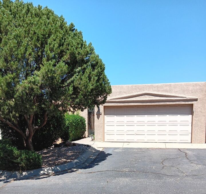 Property Photo: 6123 Del Campo Place NE NM 87109