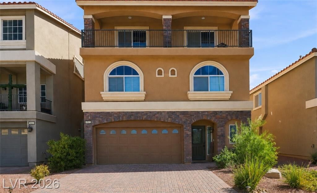 Property Photo: 5625 Canoe Ridge Court NV 89141
