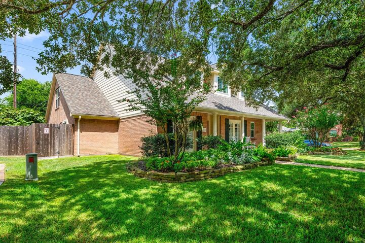 Property Photo: 24202 Falcon Point Drive TX 77494