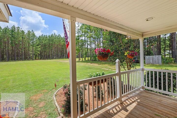 Property Photo: 1327 R L Roberts Road GA 31321