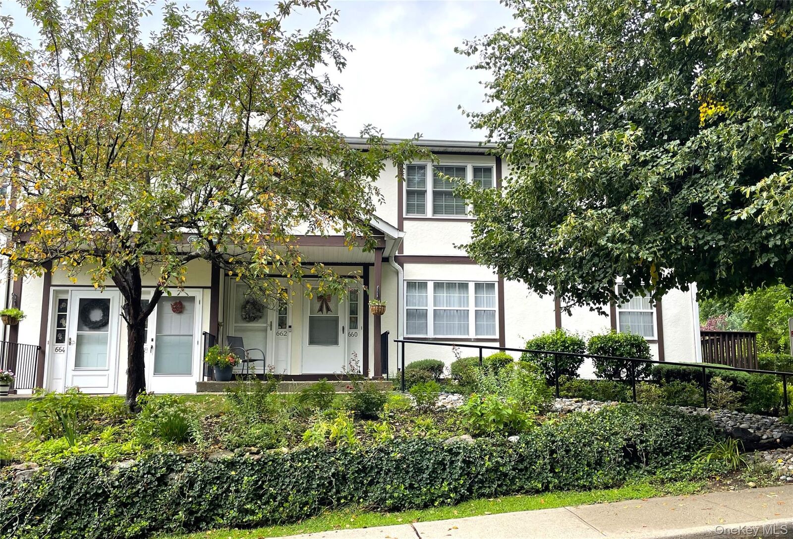 Property Photo:  660 E Crooked Hill Road  NY 10965 