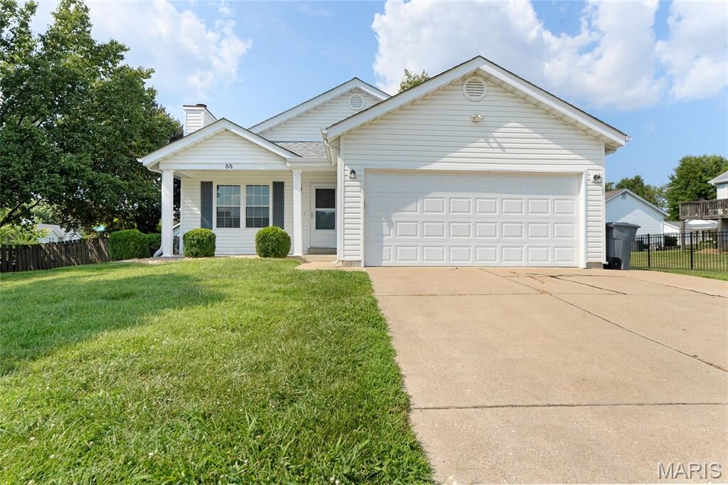 Property Photo:  88 Mallard Pointe Drive  MO 63368 