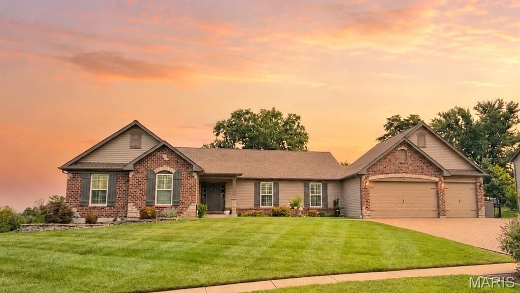 Property Photo:  71 Grace Rose Court  MO 63025 
