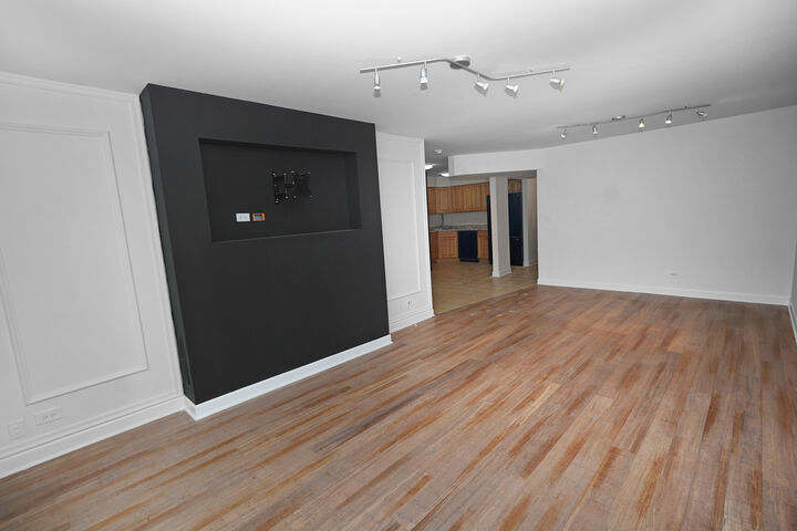 Property Photo:  9332 Landings Lane 502  IL 60016 