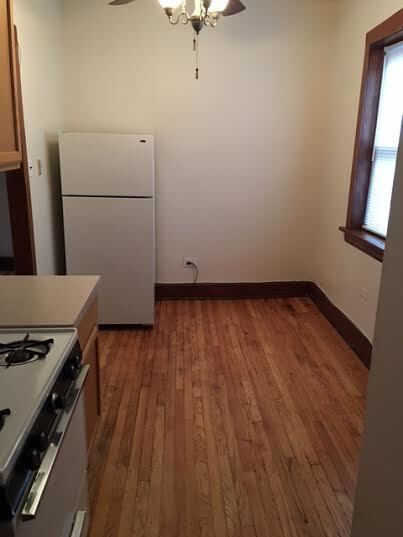 Property Photo: 4056 N Sheridan Road 2W IL 60613