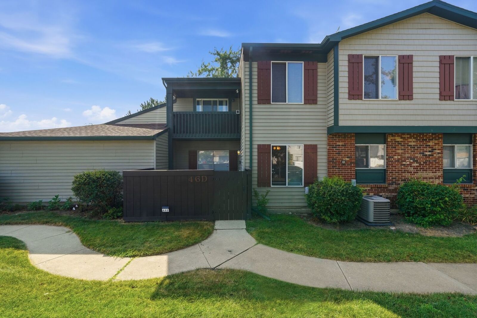 Property Photo: 46D Fernwood Drive IL 60440