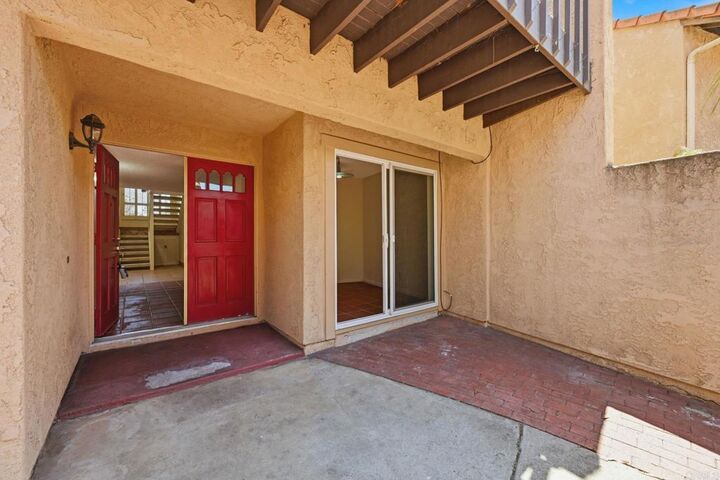 Property Photo: 2041 Avenue Of The Trees CA 92008