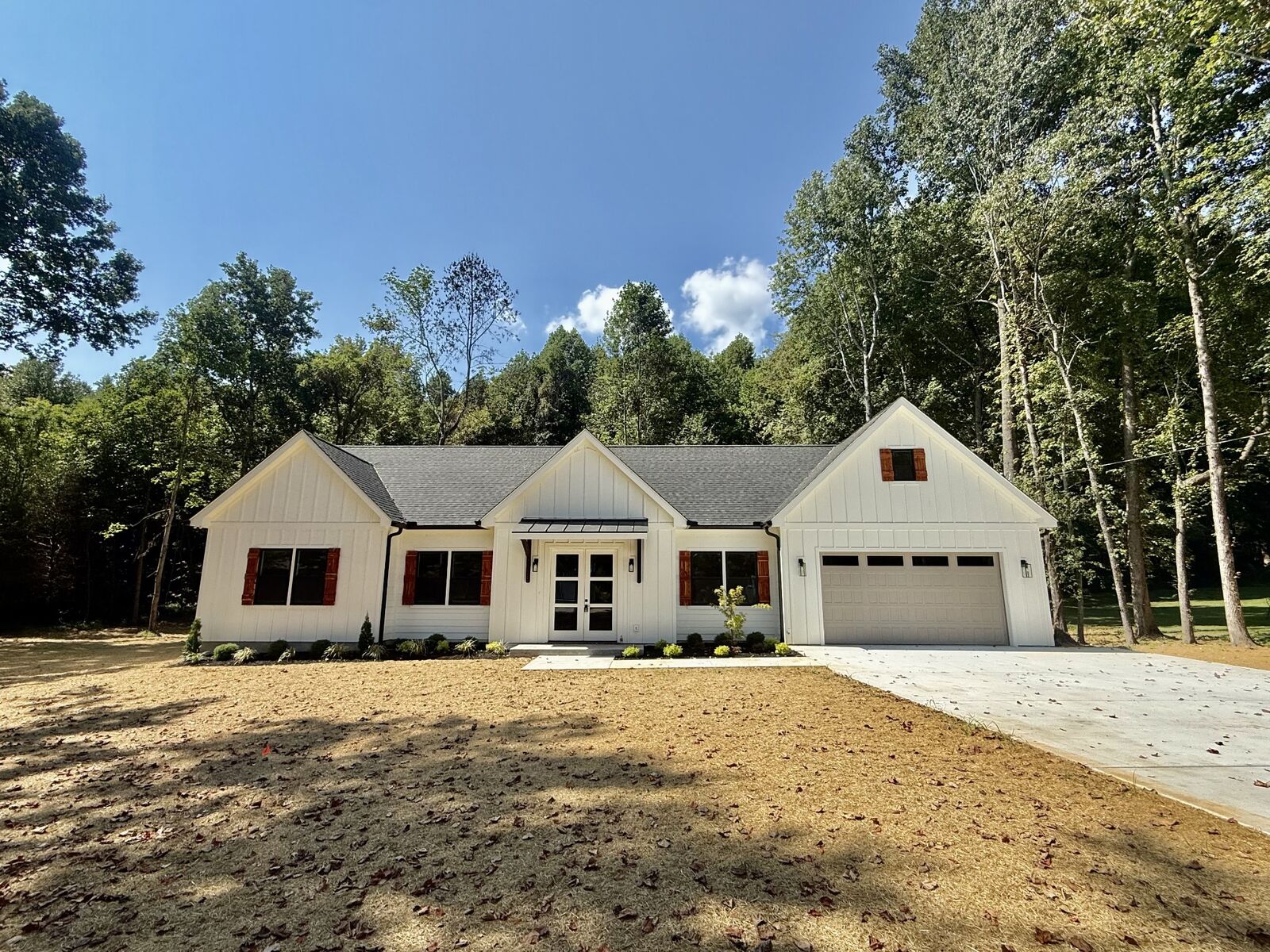 Property Photo: 198 Cave Circle TN 37355