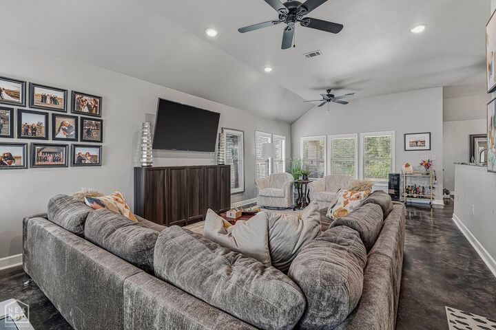 Property Photo: 6053 Prairie Meadow Drive AR 72404