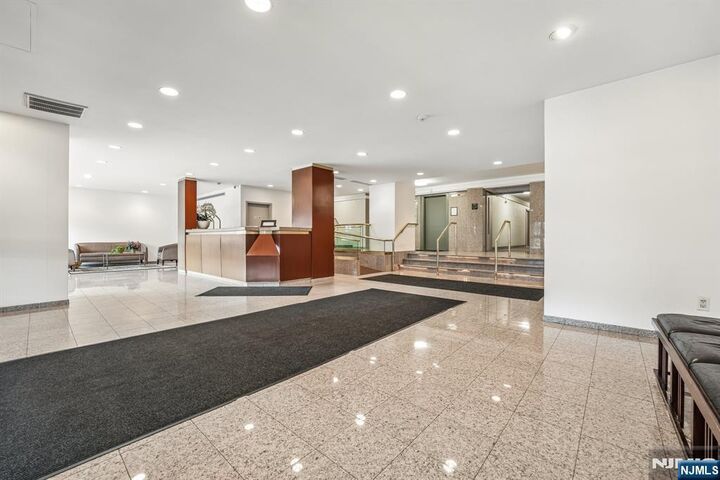 Property Photo: 2185 Lemoine Avenue 4A NJ 07024