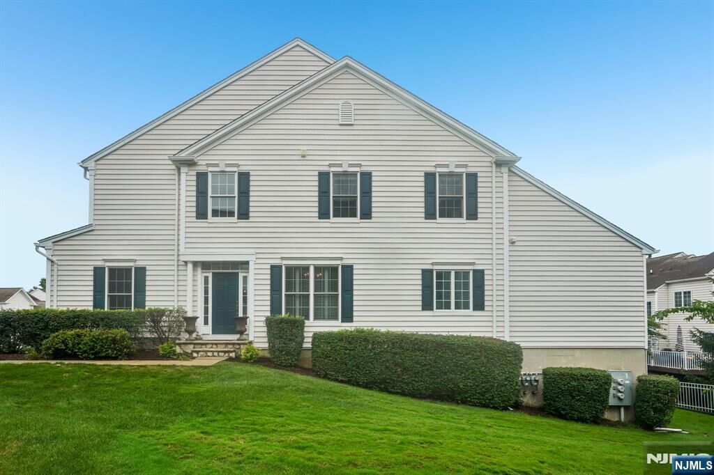 Property Photo: 2 Constitution Lane 1501 NJ 07512